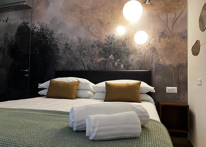 Nicole Apartman *